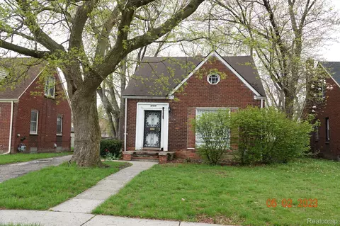 18919 Winthrop St, Detroit, MI 48235