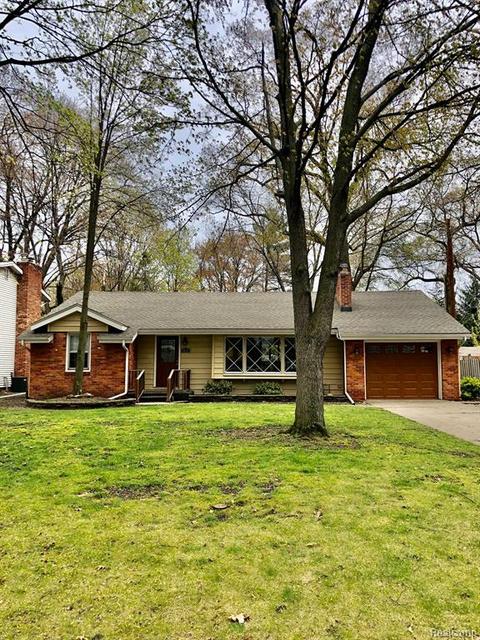 3344 Hickory Ln, Port Huron, MI 48060