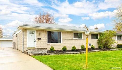 15757 Alsip St, Roseville, MI 48066