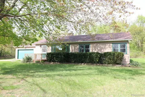8126 Fulmer Rd, Millington, MI 48746