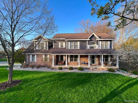5594 White Ash Ln, Haslett, MI 48840 photo 1