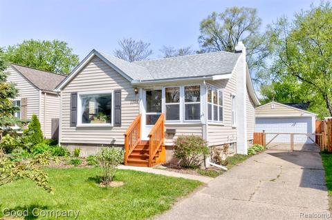 1106 Pearson St, Ferndale, MI 48220