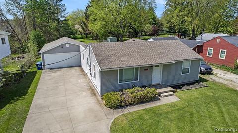 745 Moore St, Davison, MI 48423 photo 1