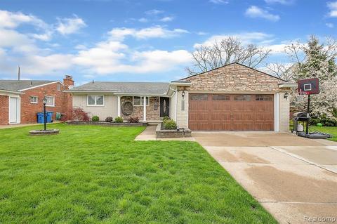 1352 Rosemary St, Dearborn Heights, MI 48127