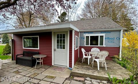 6770 Center St, Caseville, MI 48725