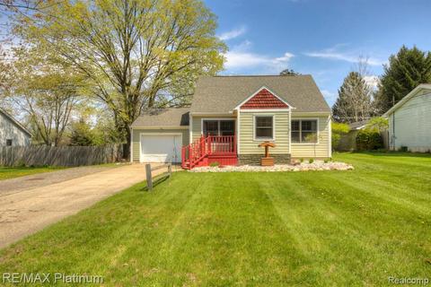 502 N Main St, Webberville, MI 48892