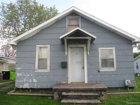 8103 Crapo St, Swartz Creek, MI 48473