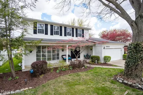 5815 Cliffside Dr, Troy, MI 48085