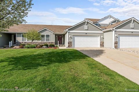 124 Sedum, Howell, MI 48843
