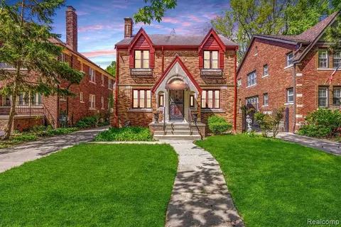 5069 Kensington Ave, Detroit, MI 48224