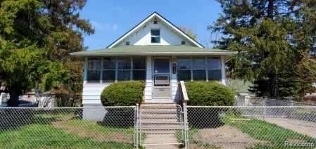 8735 Hudson Ave, Warren, MI 48089