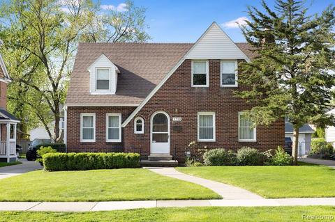 1719 W Houstonia Ave, Royal Oak, MI 48073