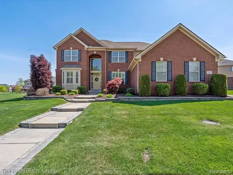 7003 Union Valley Cir, Canton, MI 48187