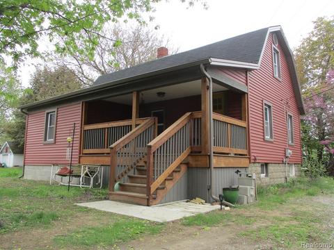 37561 Van Petten St, Romulus, MI 48174 photo 1