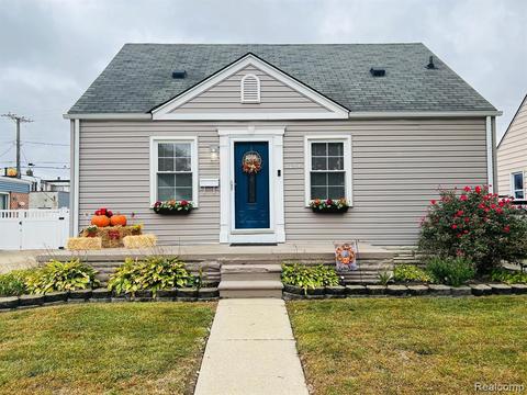 1054 23rd St, Wyandotte, MI 48192