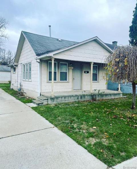 8638 Cadillac Ave, Warren, MI 48089