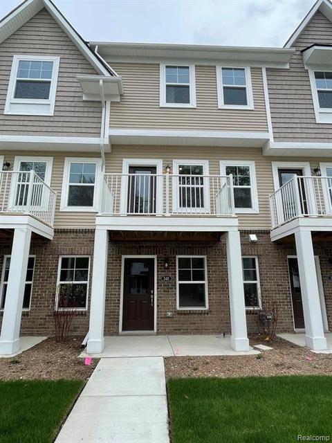 346 Jeff Keeton, Hazel Park, MI 48030