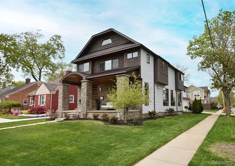 591 E Southlawn Blvd, Birmingham, MI 48009