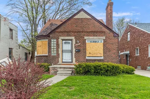 10749 E Outer Dr, Detroit, MI 48224