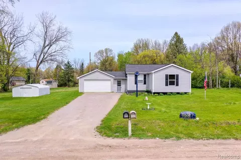 1065 E Willard Rd, Clio, MI 48420