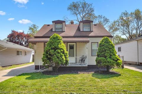 3913 Detroit St, Dearborn Heights, MI 48125