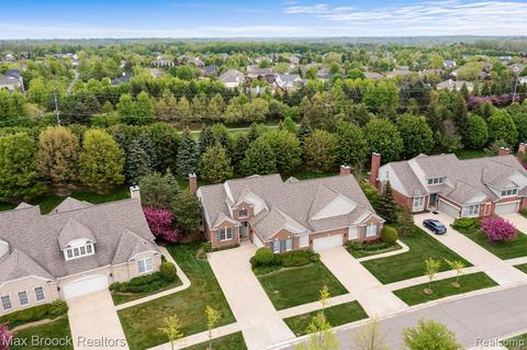 44861 Aspen Ridge Dr, Northville, MI 48168