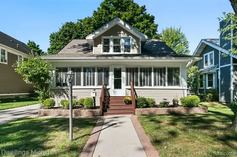 241 Ann St, Plymouth, MI 48170
