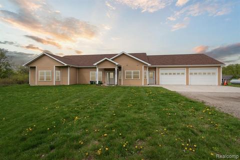 8840 S Garlock Rd, Carson City, MI 48811