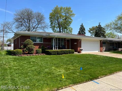 13009 Cromie Dr, Warren, MI 48088