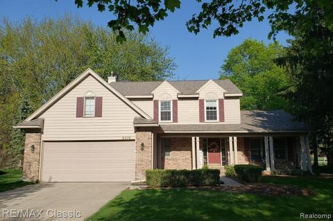 2016 Hedigham Blvd, Wixom, MI 48393 photo 1