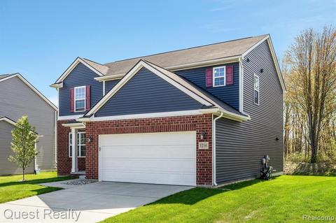 1216 Cannonade Loop, Howell, MI 48843 photo 1