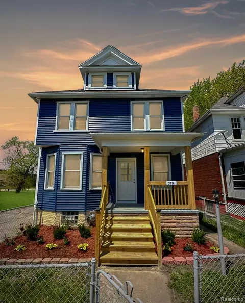 2716 Nebraska St, Detroit, MI 48208