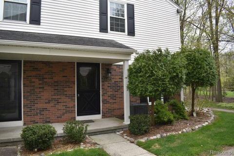 44173 Providence Dr #327, Clinton Township, MI 48038