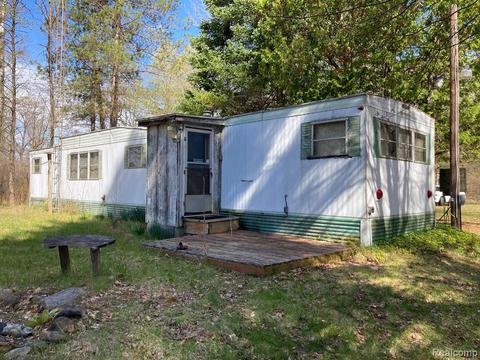 117 Sugar River Rd, Gladwin, MI 48624