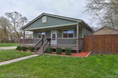 2282 E 10 Mile Rd, Ferndale, MI 48220