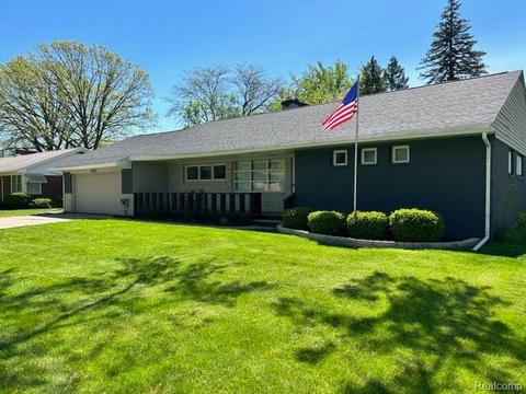 527 Jameson St, Saginaw, MI 48602