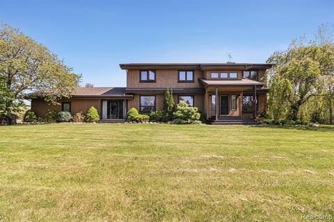 2500 Mentel Rd, Monroe, MI 48162
