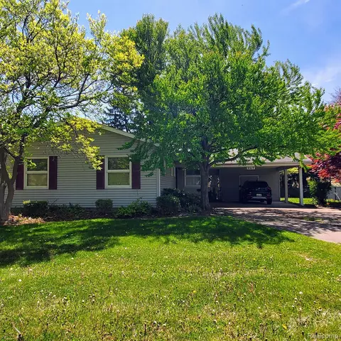 3517 Miller Rd, Flint, MI 48503