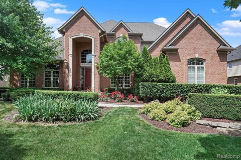 48240 Binghampton, Northville, MI 48168