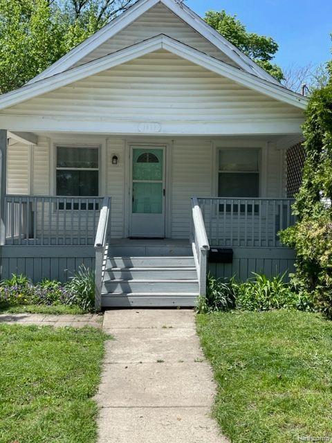 1517 Knollwood Ave, Lansing, MI 48906