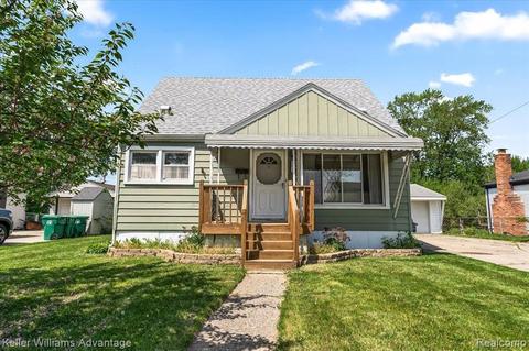 32520 Florence St, Garden City, MI 48135
