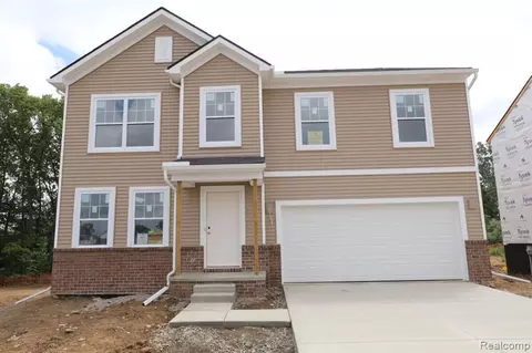 247 Sandhill Ct, White Lake, MI 48386