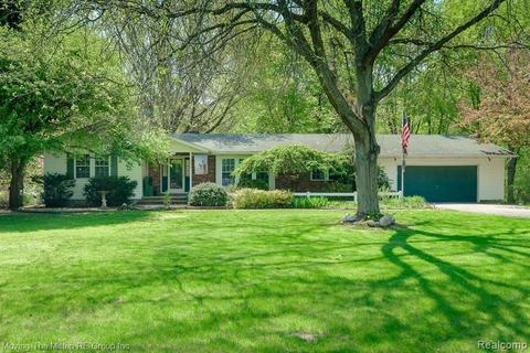 14850 Hannan Rd, Romulus, MI 48174