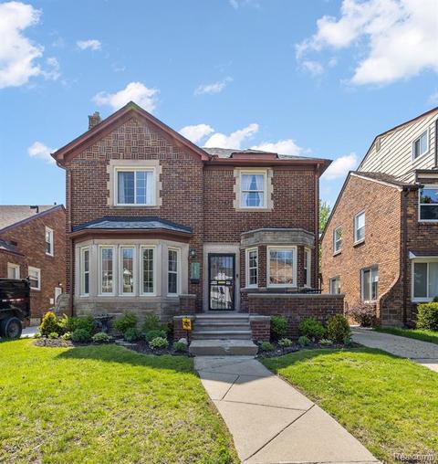 18297 Ohio St, Detroit, MI 48221