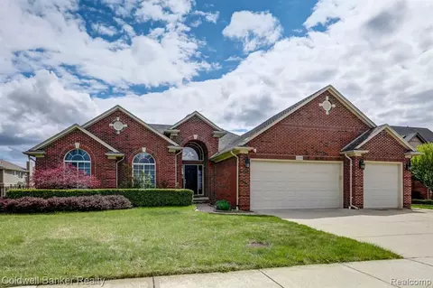 21494 Pine Cone Dr, Macomb, MI 48042