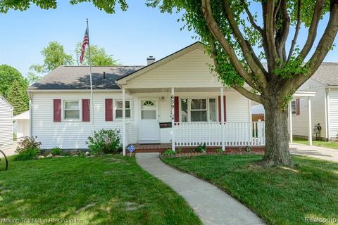 639 Kennedy Ave, Ypsilanti, MI 48198