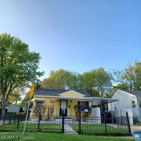 134 W Strathmore Ave, Pontiac, MI 48340