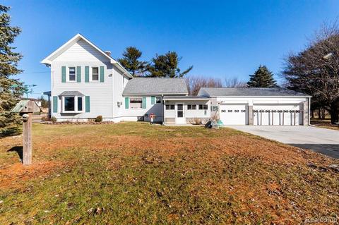 9636 Steffas Rd, Maybee, MI 48159