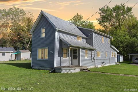 608 E Main St, Durand, MI 48429 photo 1