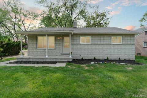 25331 Red River Dr, Southfield, MI 48075
